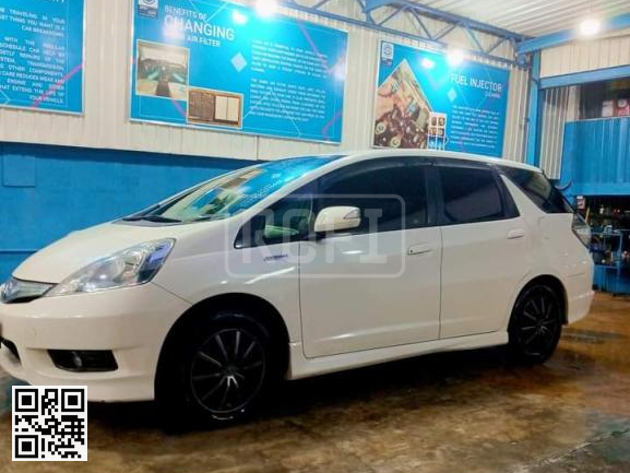 Honda Shuttle for rent in Moratuwa