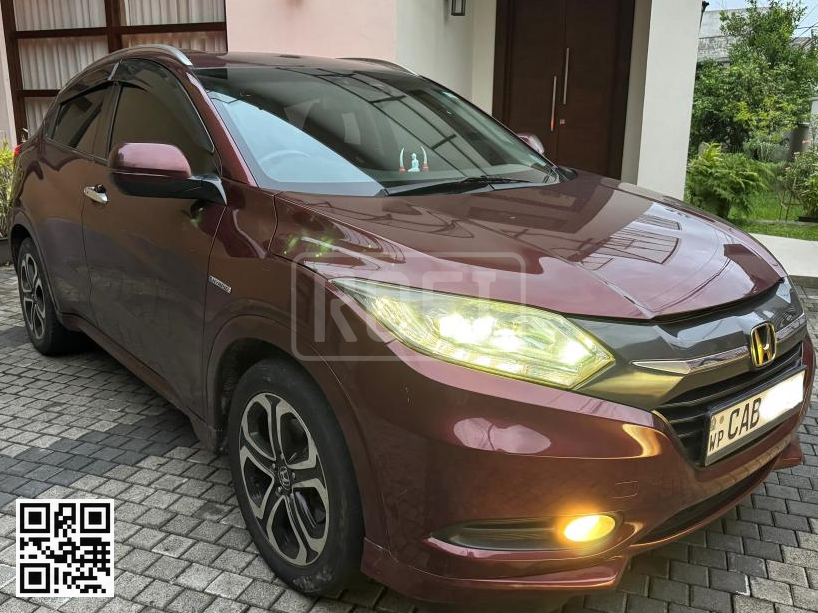 Honda Vezel for rent in Battaramulla