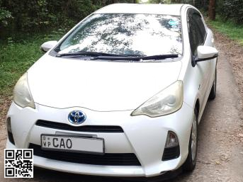 Toyota Aqua Hybrid for rent in Colombo 7