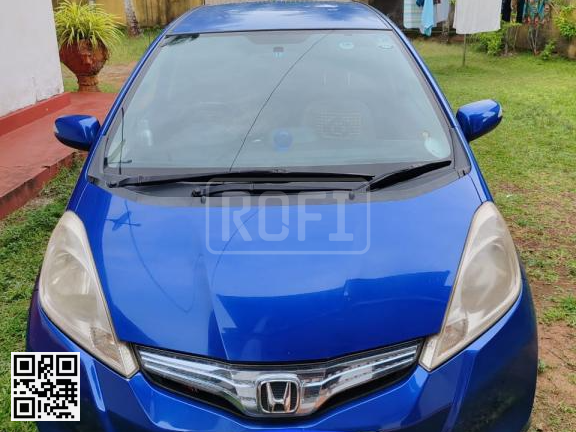 Honda Fit Hybrid for rent in Alutgama