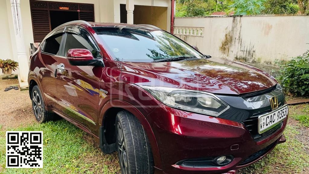 Honda Vezel for rent in Gampaha
