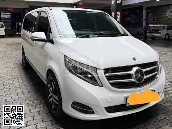 Mercedes-Benz Vito for rent in Maharagama