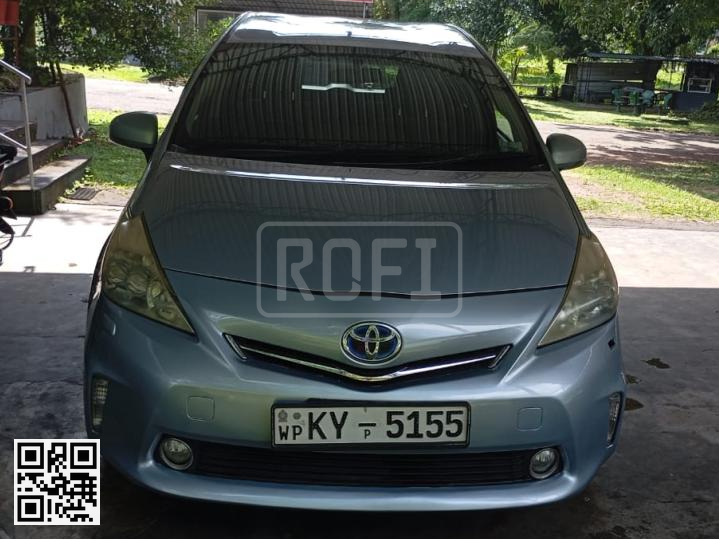 Toyota Prius Alpha for rent in Athurugiriya
