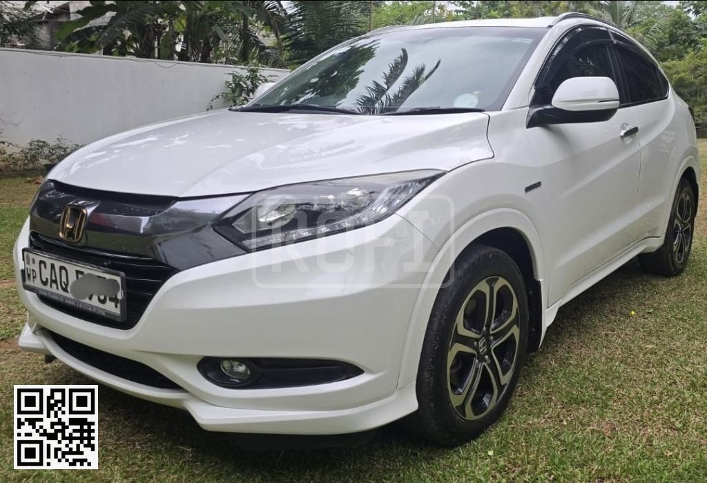 Honda Vezel for rent in Colombo 4