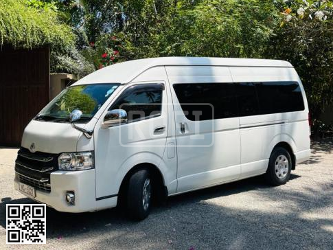 Toyota Hiace for rent in Homagama