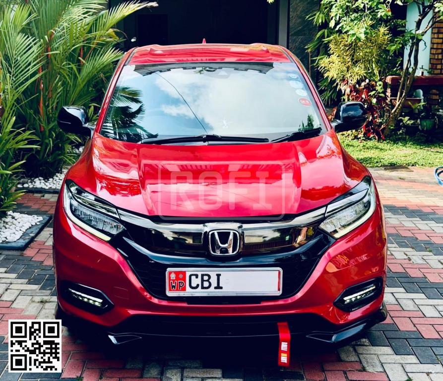 Honda Vezel for rent in Colombo 15