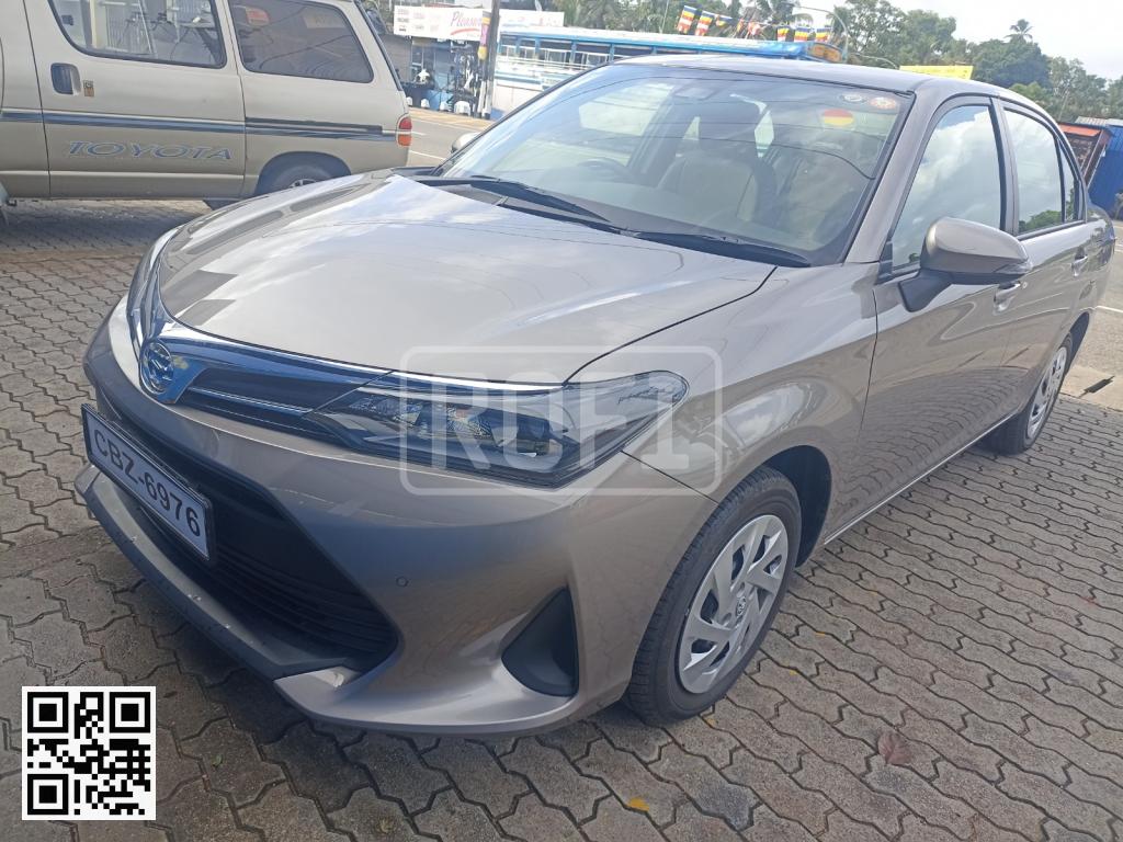 Toyota Axio Hybrid for rent in Nugegoda