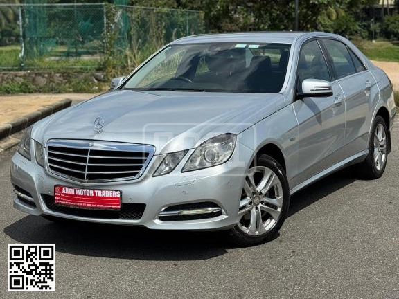 Mercedes-Benz E200 for rent in Ragama