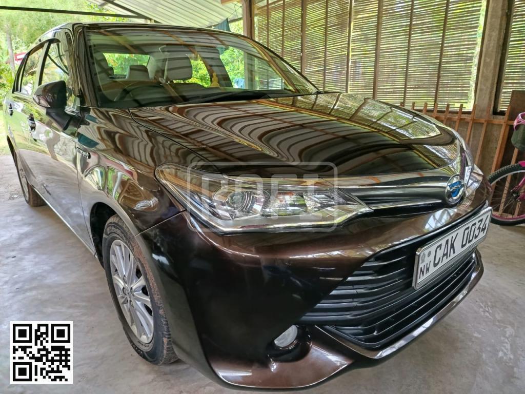 Toyota Axio Hybrid for rent in Kuliyapitiya
