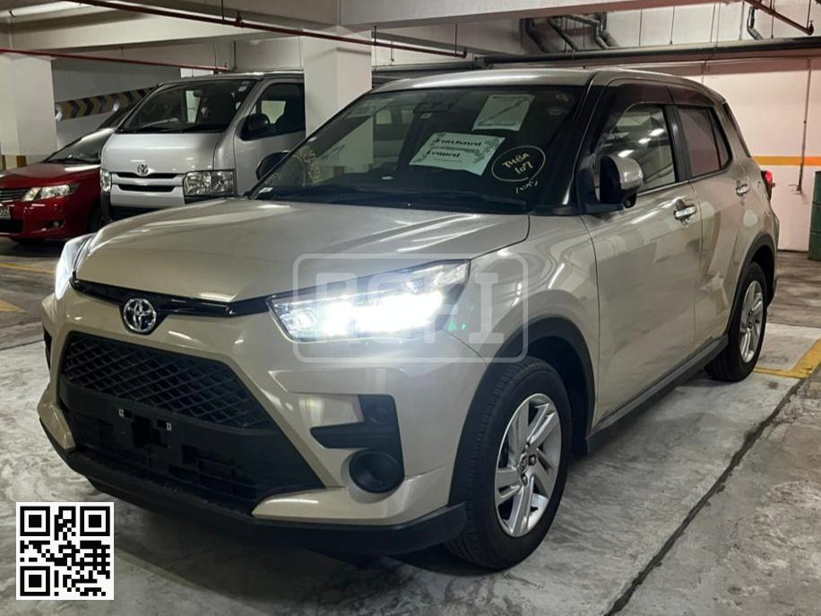 Toyota Raize for rent in Battaramulla