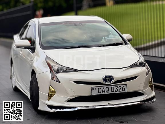 Toyota Prius Hybrid for rent in Katunayake