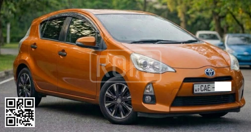 Toyota Vitz for rent in Wellampitiya